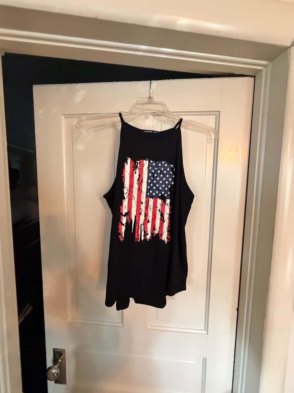 LouKeith Women's Black USA Flag Distressed Print Flowy Tank Top XL